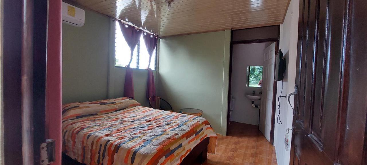 Hostal Y Cabinas Anita-And Rafting Tour! Siqurres Da Alegria Exterior foto
