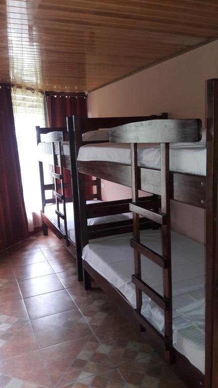 Hostal Y Cabinas Anita-And Rafting Tour! Siqurres Da Alegria Exterior foto