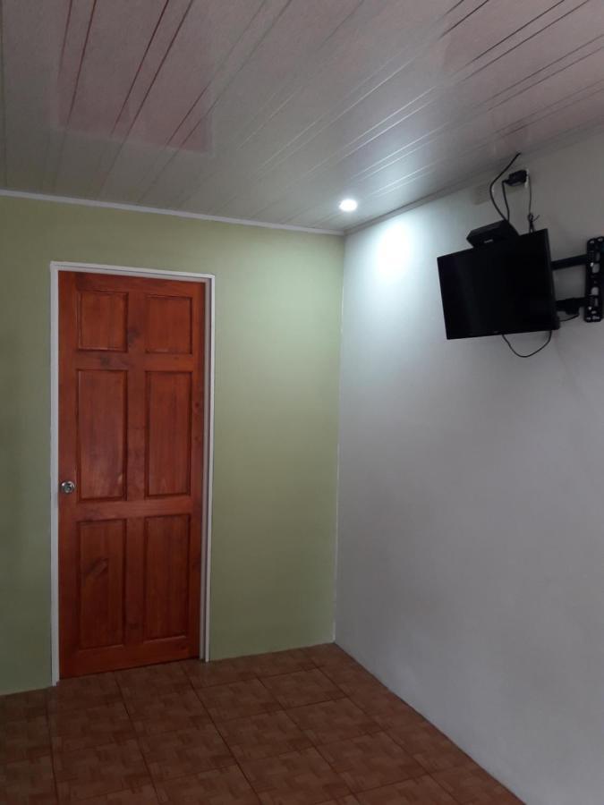 Hostal Y Cabinas Anita-And Rafting Tour! Siqurres Da Alegria Exterior foto